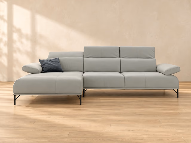Bolton Sofa by Nicoline