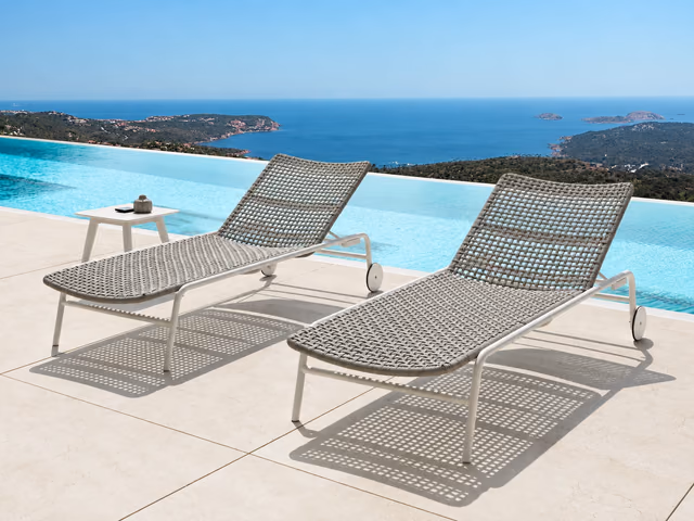 Moon//Alu Sunbed by Talenti