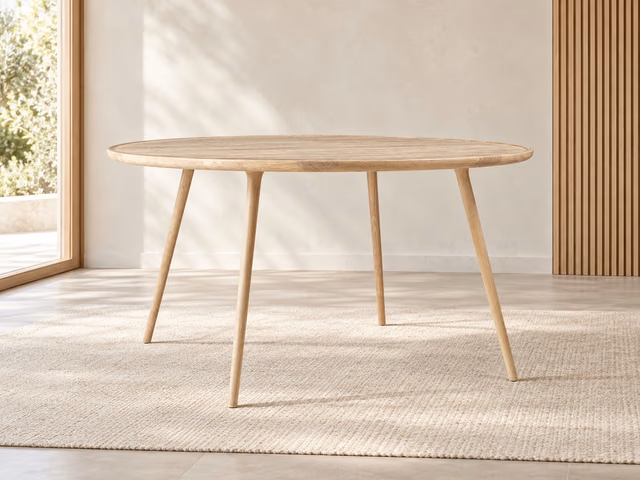 Accent Dining Table — Matt Lacquered Oak, Ø 140 by Mater