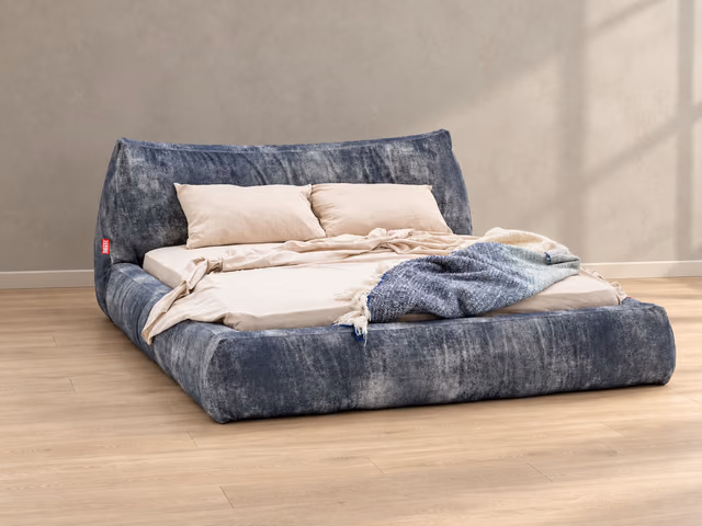 Baggy Bed by Moroso