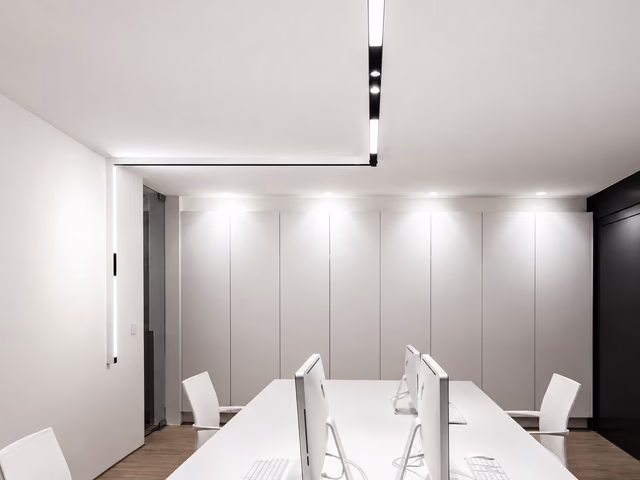 The Running Magnet Surface Track by Flos