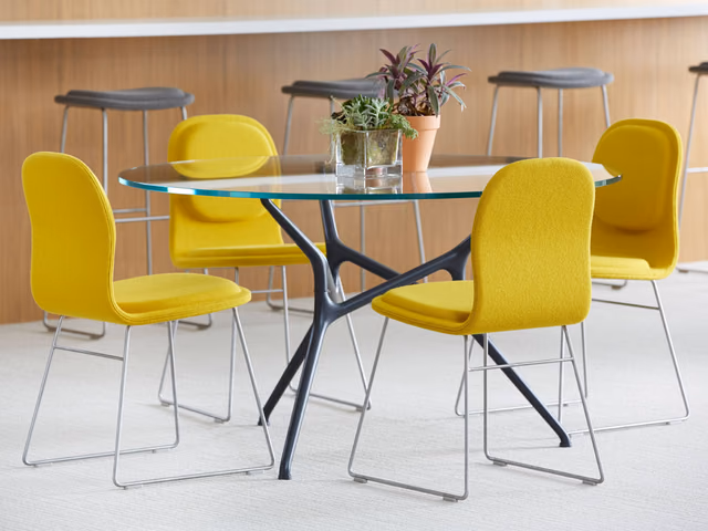 Hi Pad Chair by Cappellini