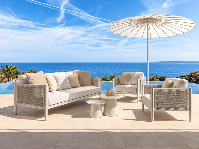 Dolcevita//Alu 3-Seater Sofa by Talenti