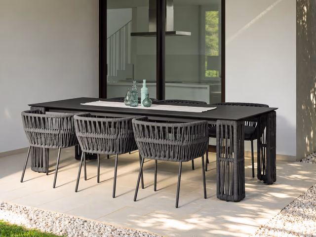 Cliff 240/300 × 100 Extendable Dining Table by Talenti