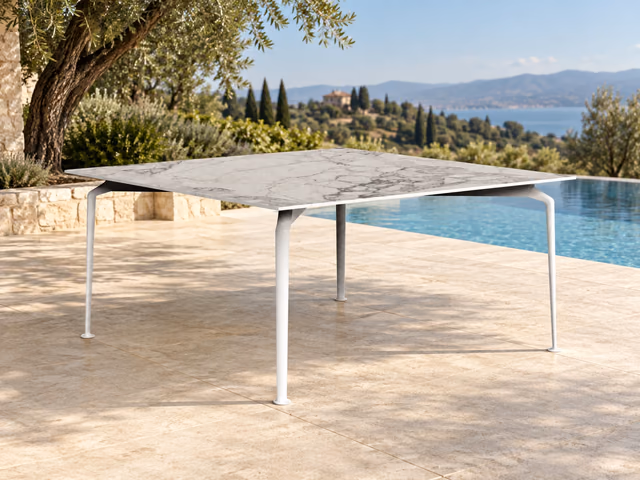 Cruise//Alu 150 × 150 Dining Table by Talenti