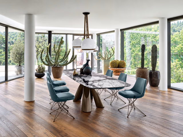 Prince Dining Table by Arketipo