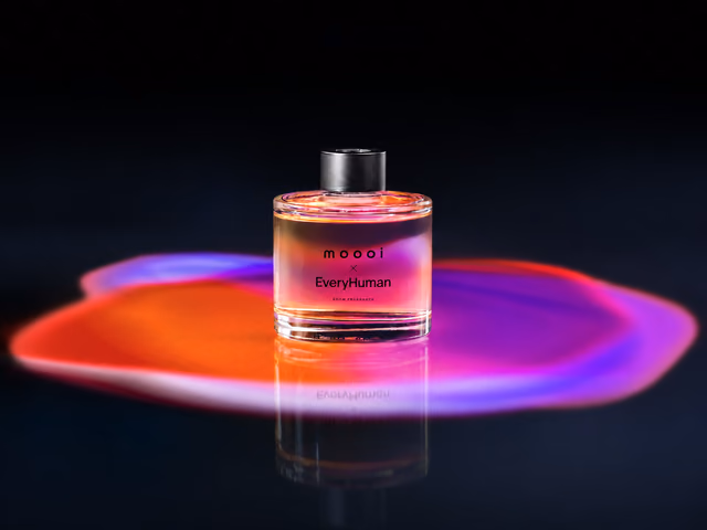 Moooi X EveryHuman Room Fragrance by Moooi