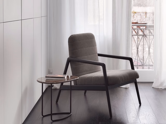 Lily Alto Side Table by Casamania