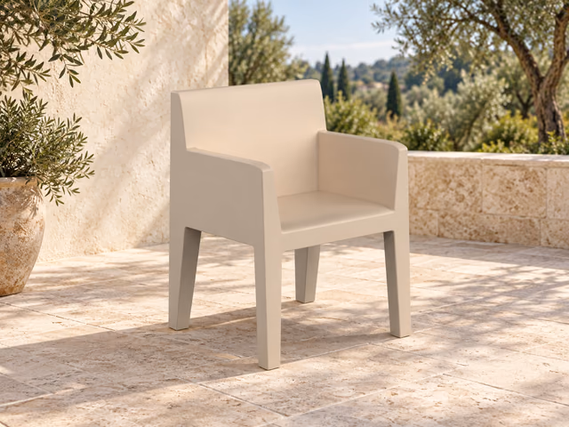 Jut Armchair by Vondom