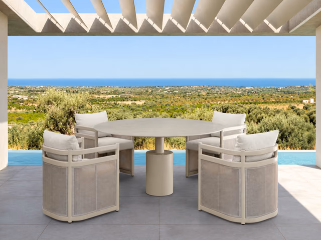 Edwin//Alu Dining Table D135 by Talenti