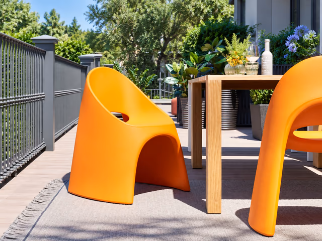 Amélie Chair by Slide